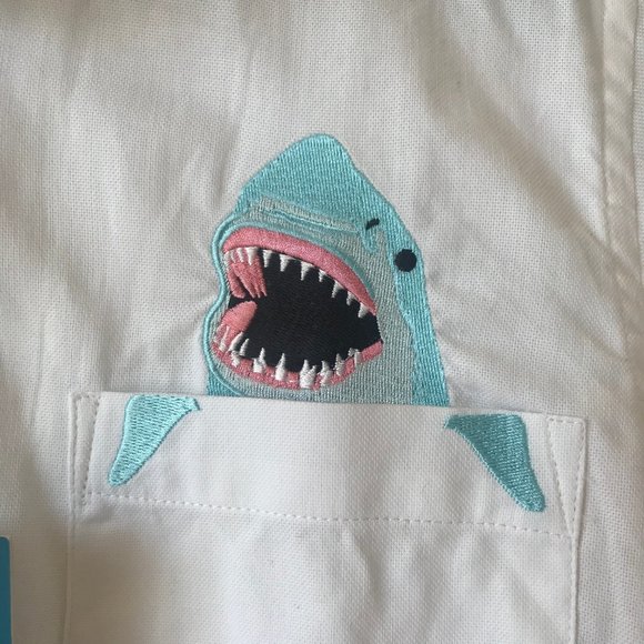 DISCOVER SHARKS Button Down Female Cut - Picture 2 of 7